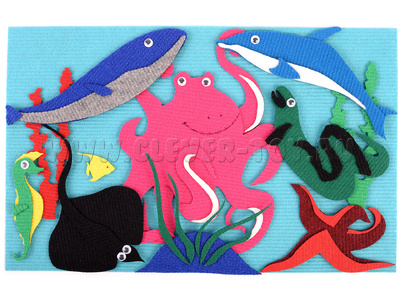 Подводный мир с игровым полем